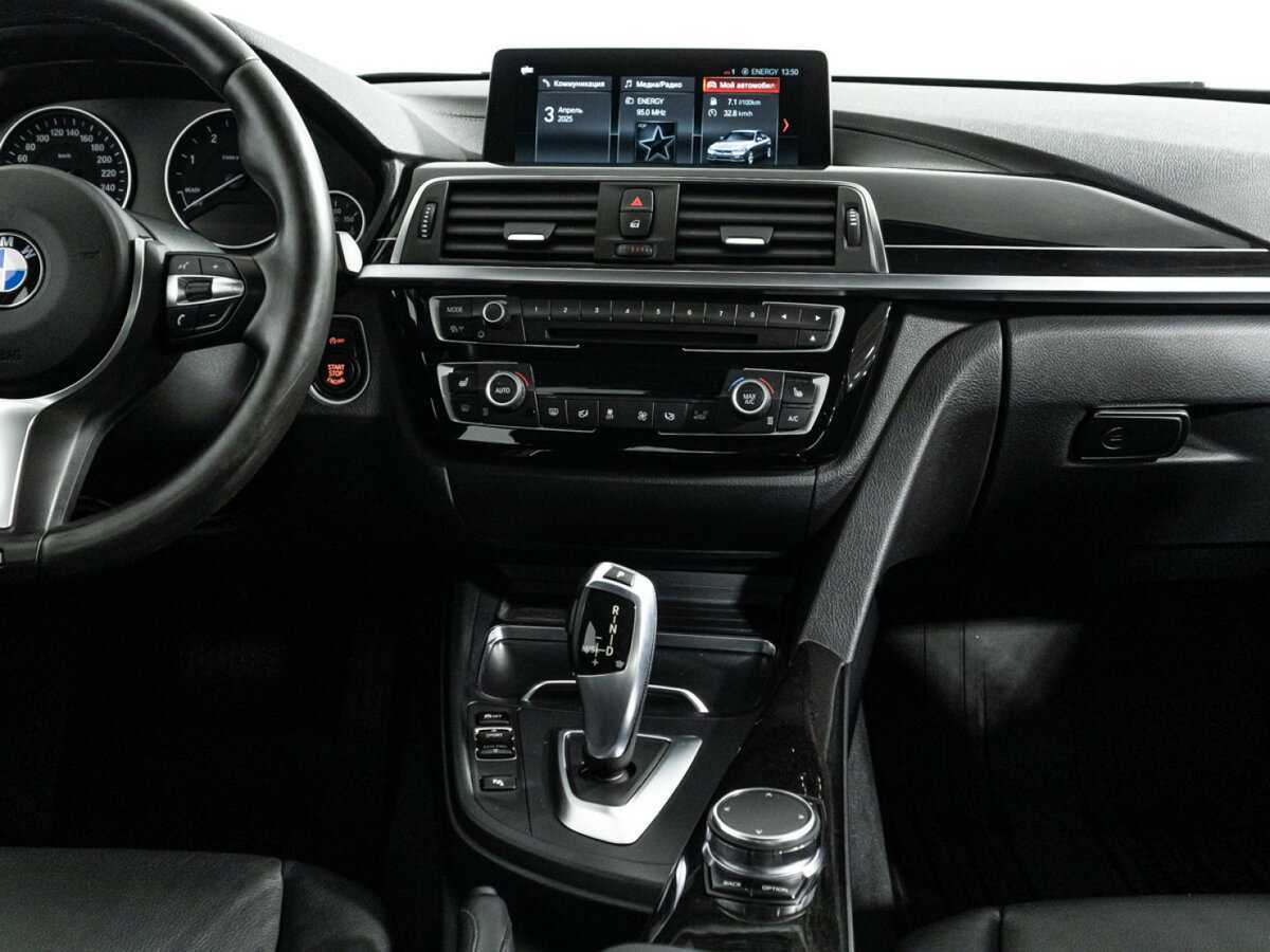 Купить BMW 3 серии, 2017, 122 725 км.. Фото: #13