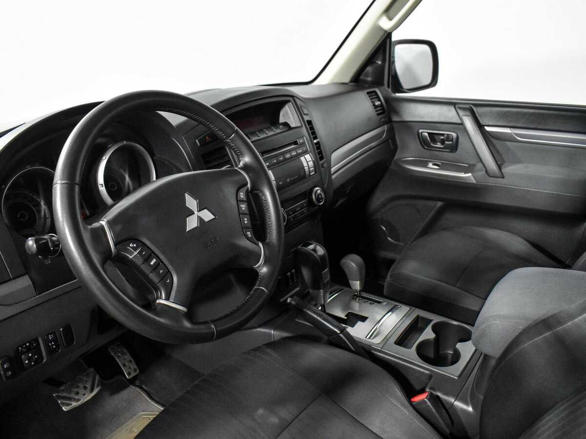 Купить Mitsubishi Pajero, 2013, 233 911 км.. Фото: #6