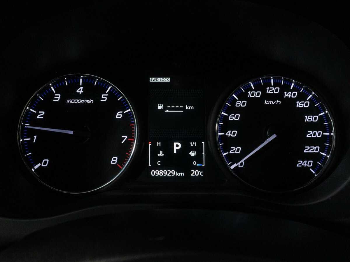 Купить Митсубиши Оутлэндер, 2015, 98 833 км.. Фото: #11