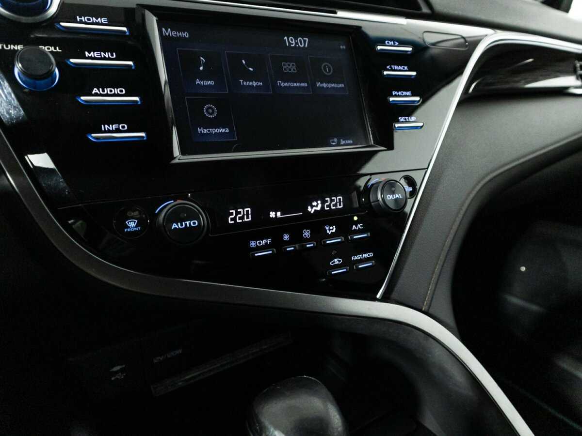 Купить Toyota Camry, 2020, 147 699 км.. Фото: #16