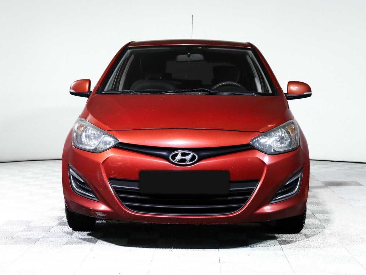 Купить Hyundai i20, 2012, 160 136 км.. Фото: #1