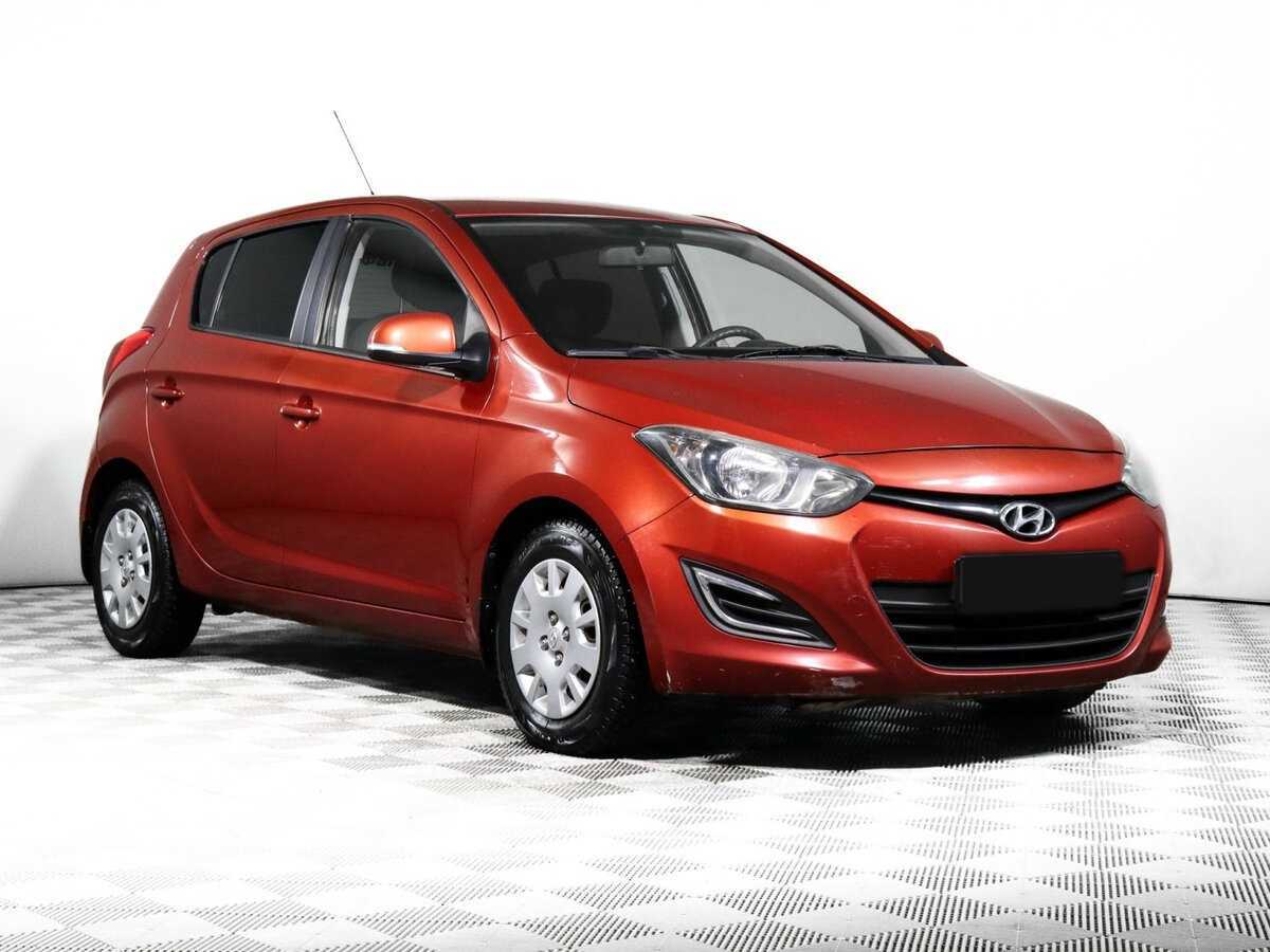 Купить Hyundai i20, 2012, 160 136 км.. Фото: #2