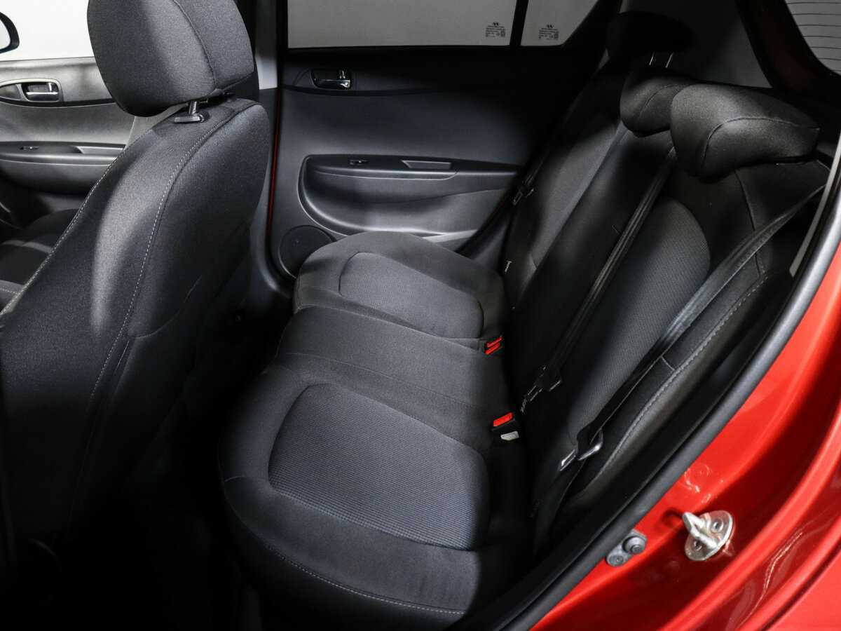 Купить Hyundai i20, 2012, 160 136 км.. Фото: #6