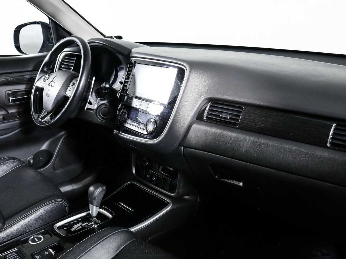 Купить Mitsubishi Outlander, 2018, 103 943 км.. Фото: #5
