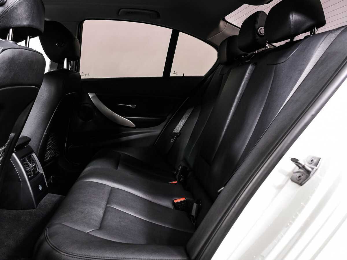 Купить BMW 3 серии, 2017, 89 118 км.. Фото: #12