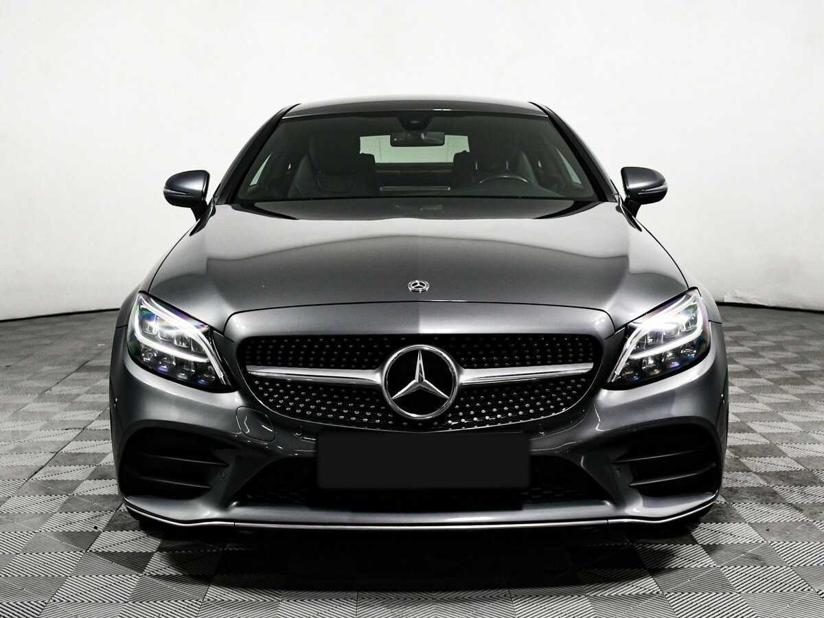 Купить Mercedes-Benz C-Класс, 2018, 90 200 км.. Фото: #1