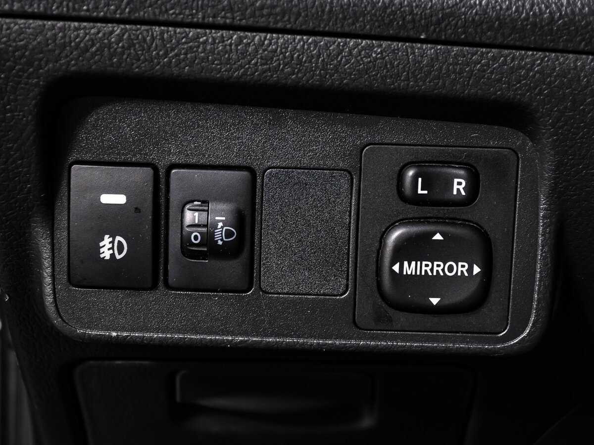 Купить Тойота Королла, 2012, 186 000 км.. Фото: #13