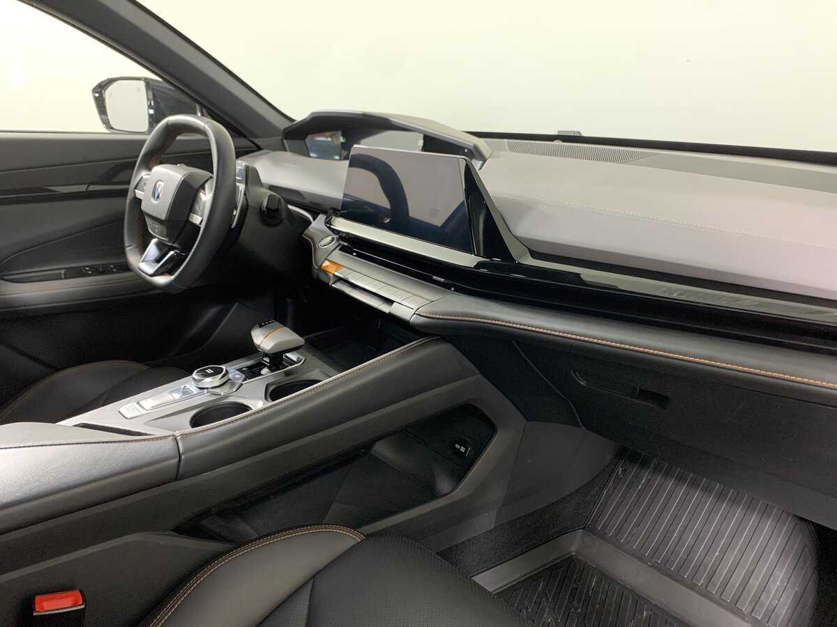 Купить Changan UNI-V, 2023, 15 183 км.. Фото: #13