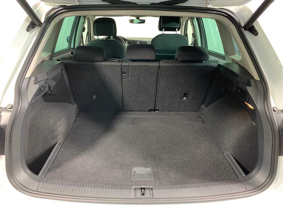 Купить Volkswagen Tiguan, 2017, 124 301 км.. Фото: #19