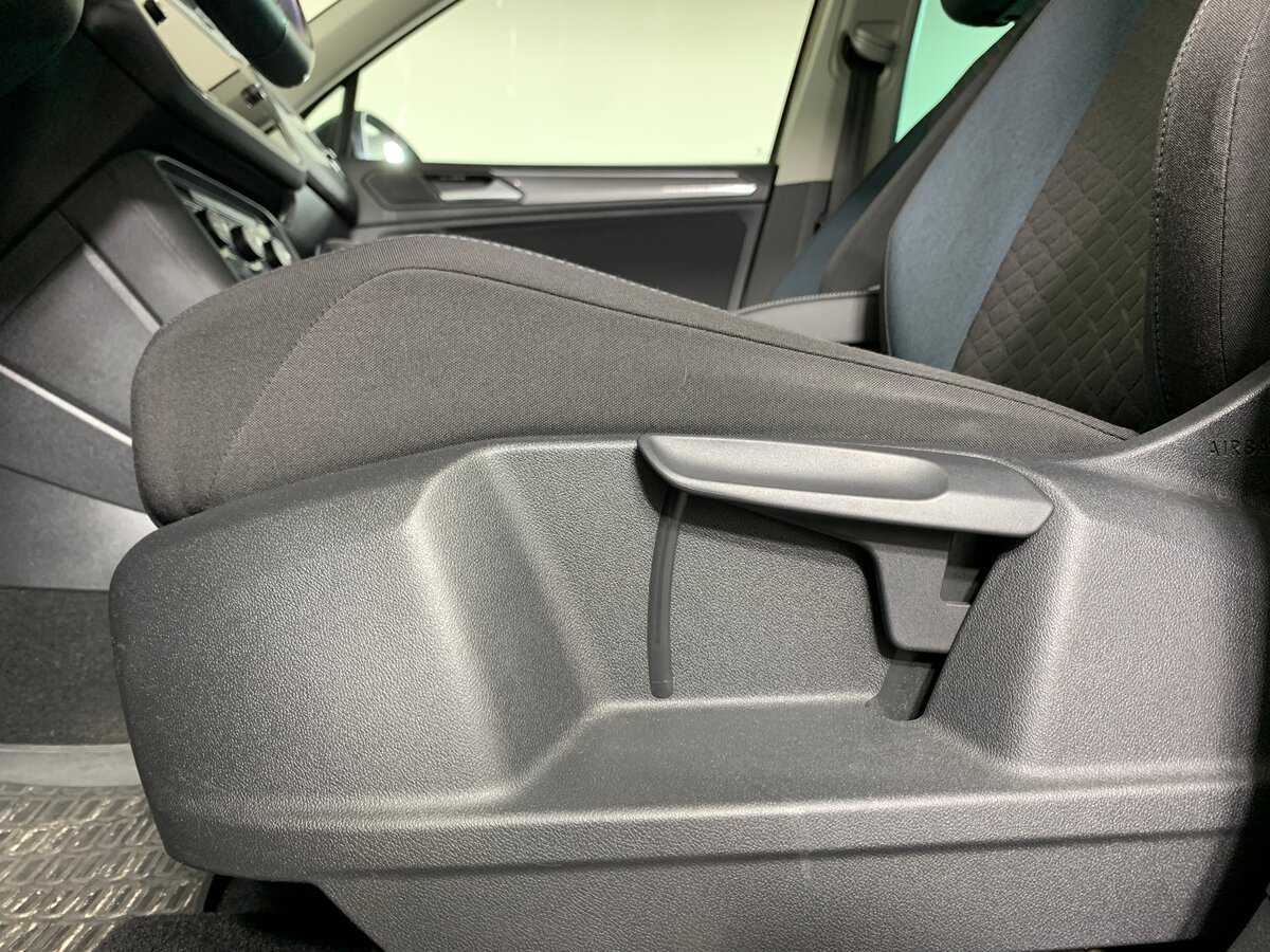 Купить Volkswagen Tiguan, 2019, 90 506 км.. Фото: #16