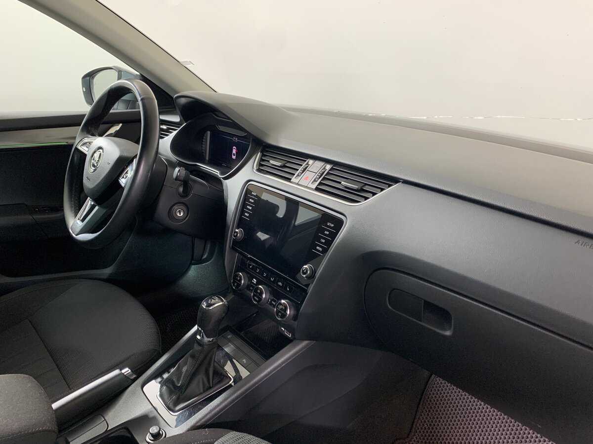 Купить Шкода Октавия, 2018, 336 600 км.. Фото: #13