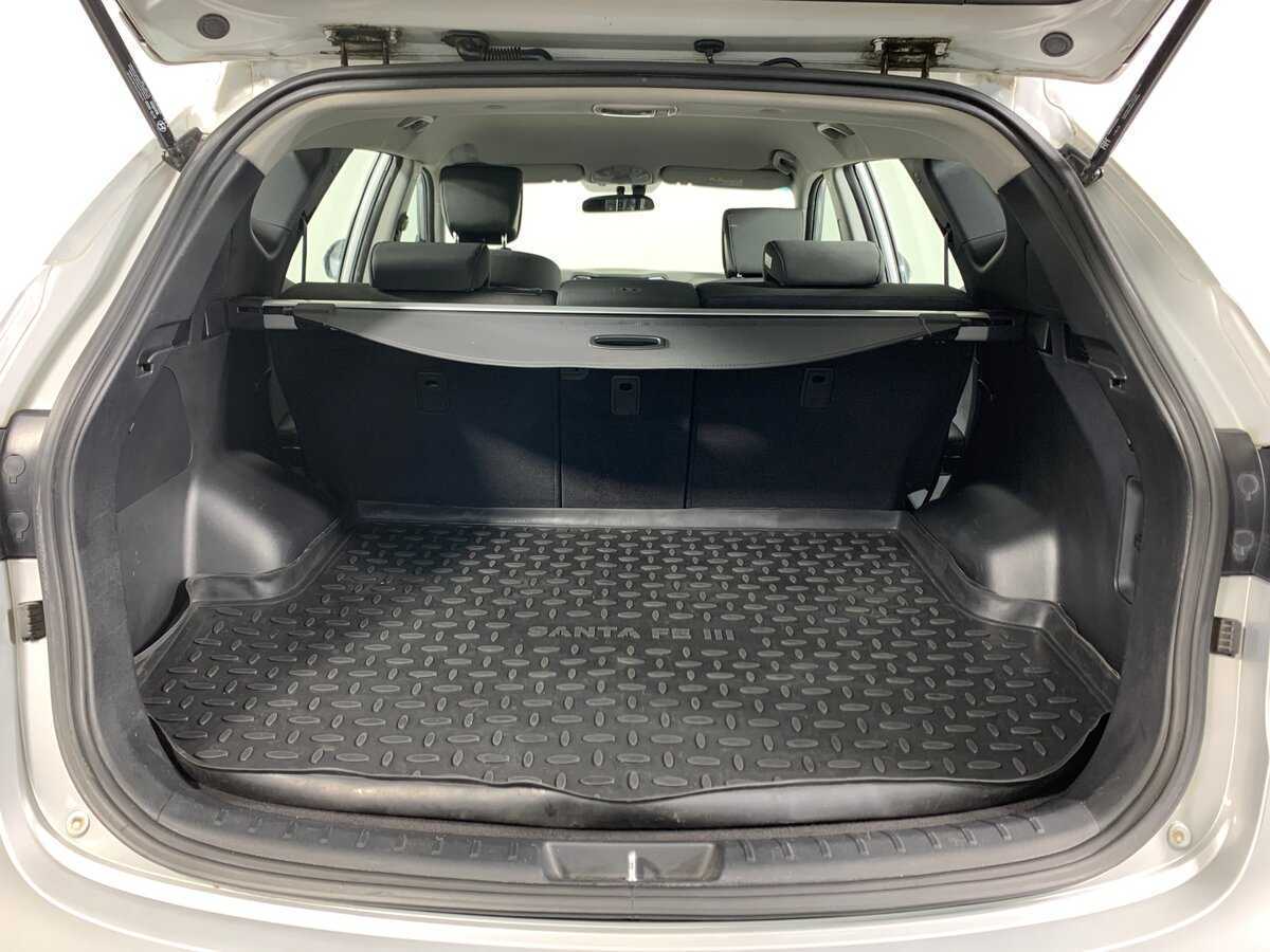 Купить Hyundai Santa Fe, 2017, 142 200 км.. Фото: #16