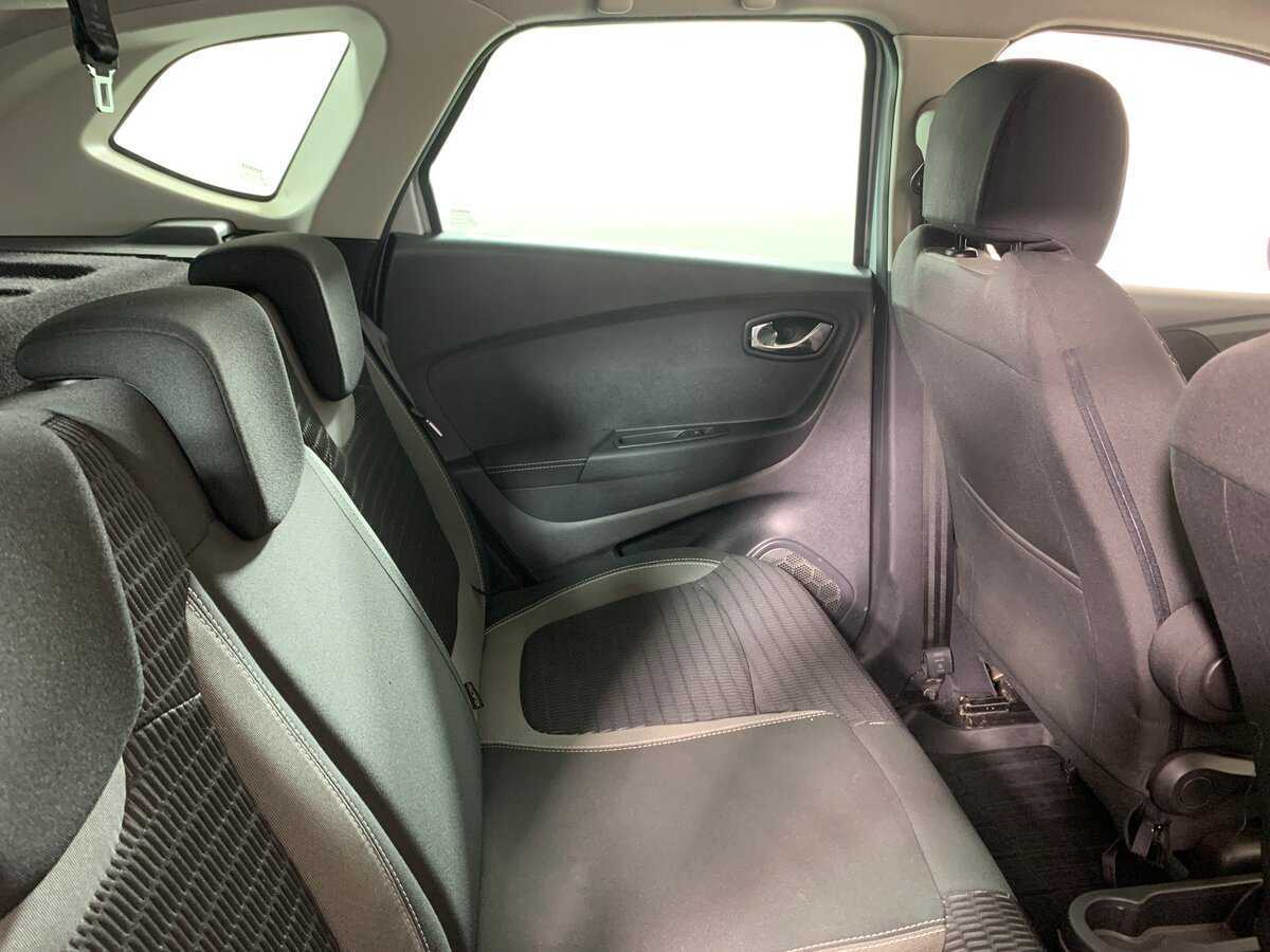 Купить Рено Каптюр, 2019, 162 322 км.. Фото: #17