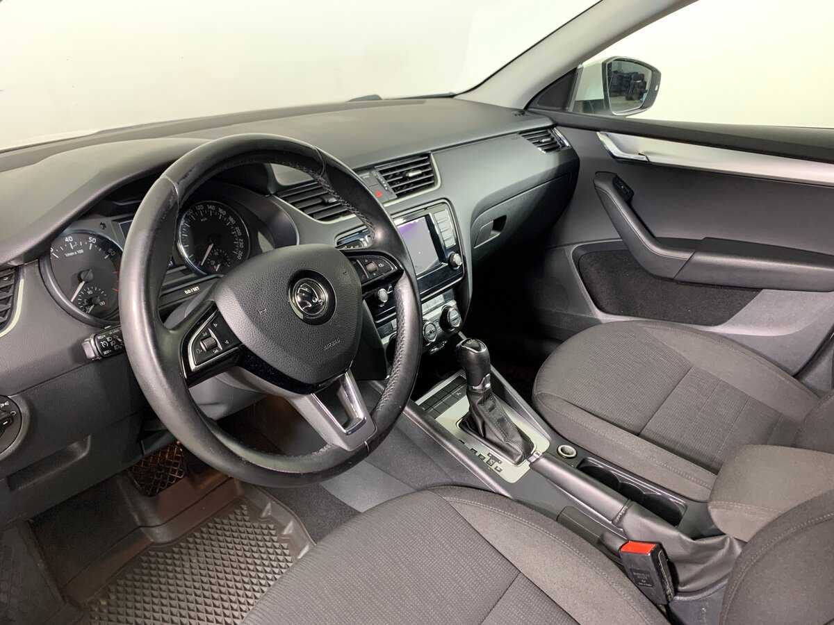 Купить Шкода Октавия, 2015, 228 630 км.. Фото: #11