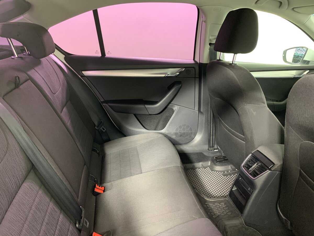 Купить Шкода Октавия, 2015, 228 630 км.. Фото: #17