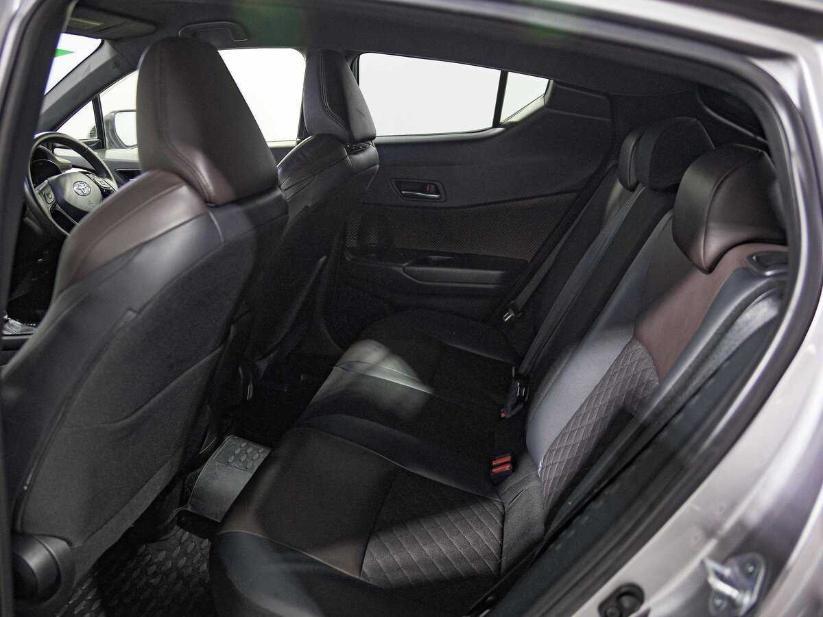 Купить Toyota C-HR, 2017, 101 922 км.. Фото: #13