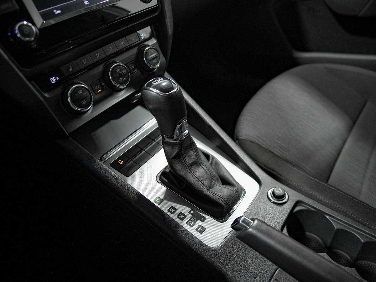 Купить Шкода Октавия, 2016, 125 199 км.. Фото: #9