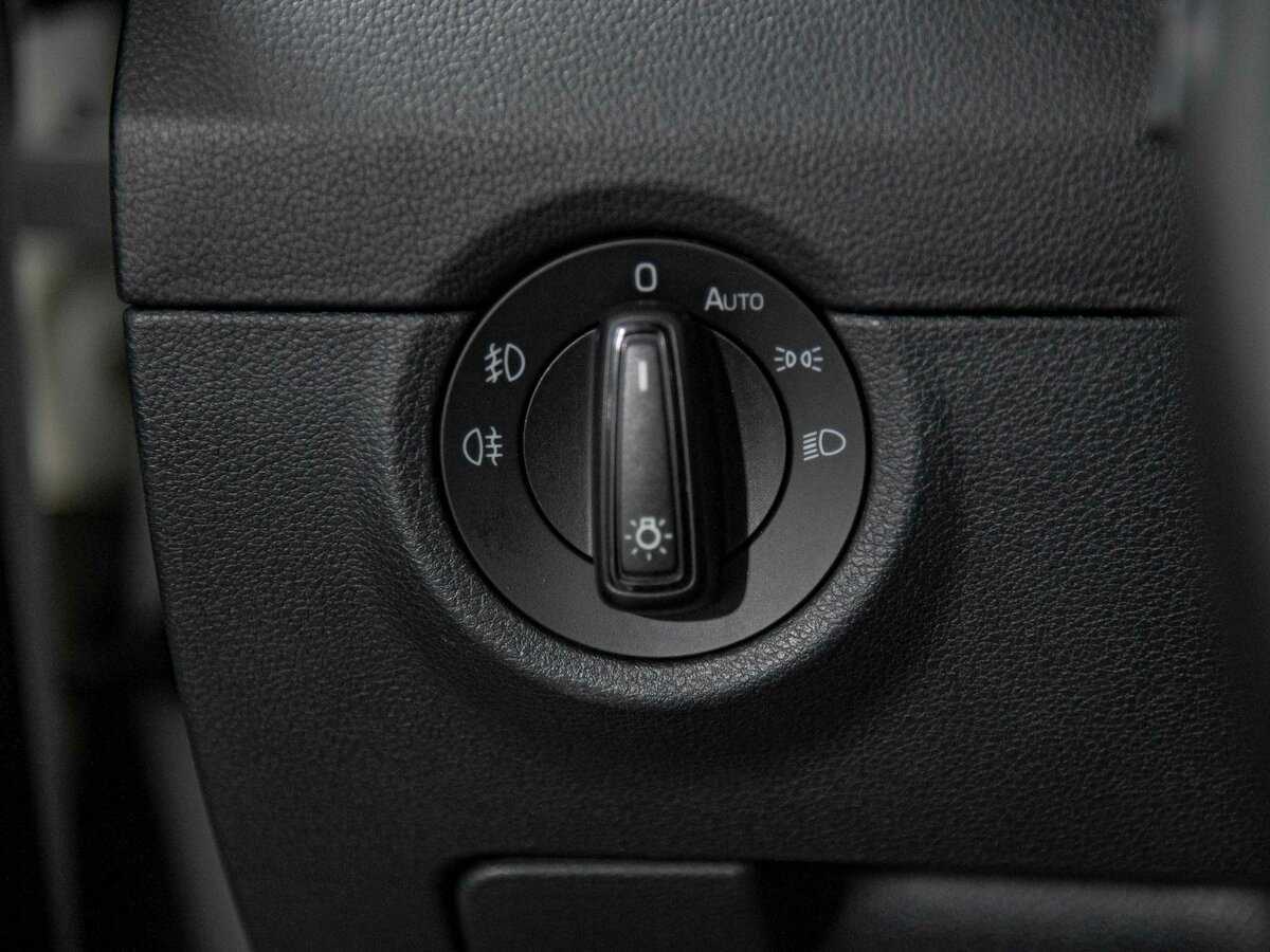 Купить Шкода Октавия, 2016, 125 199 км.. Фото: #11