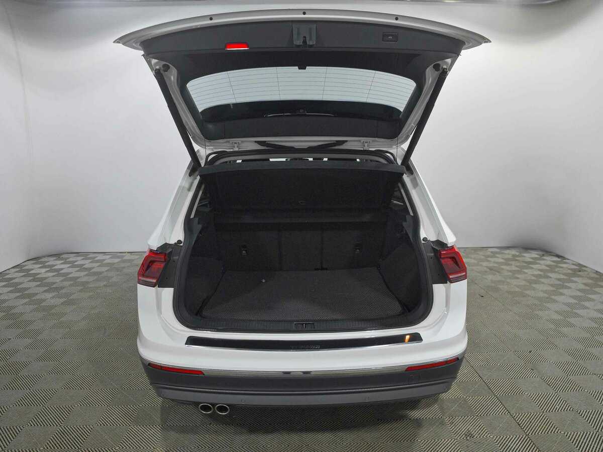 Купить Volkswagen Tiguan, 2018, 144 068 км.. Фото: #16