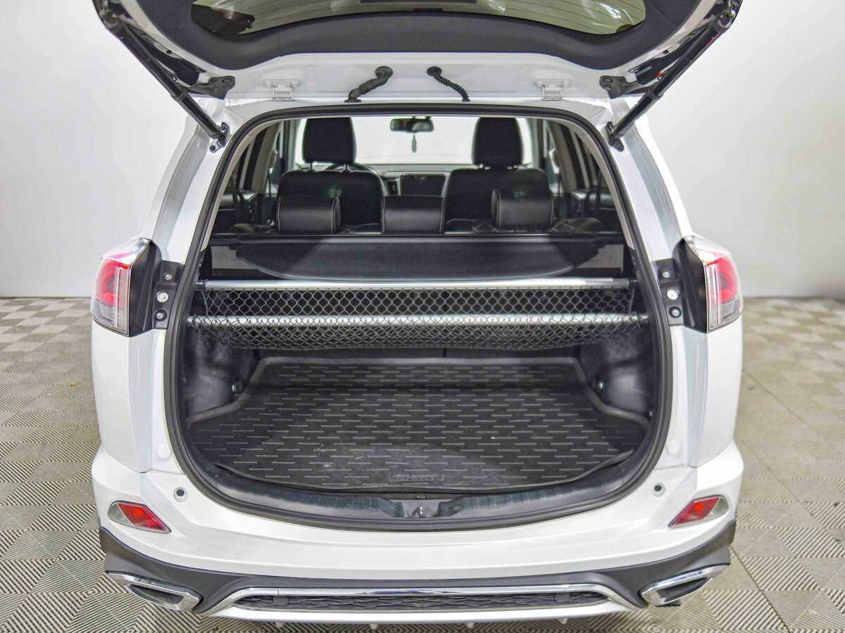 Купить Toyota RAV4, 2018, 144 082 км.. Фото: #15