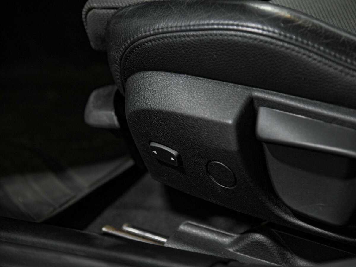 Купить BMW 3 серии, 2017, 224 060 км.. Фото: #14