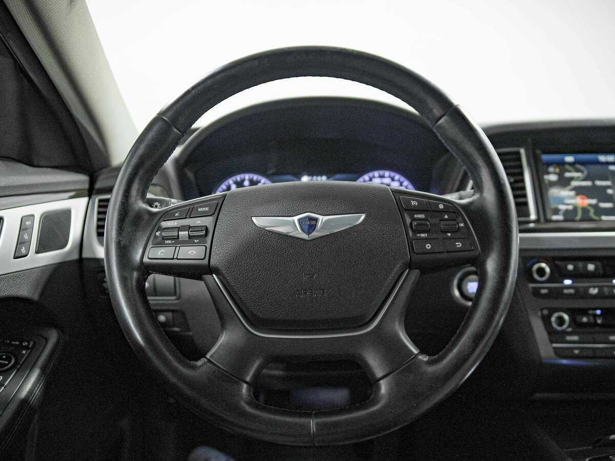 Купить Hyundai Genesis, 2014, 179 777 км.. Фото: #9