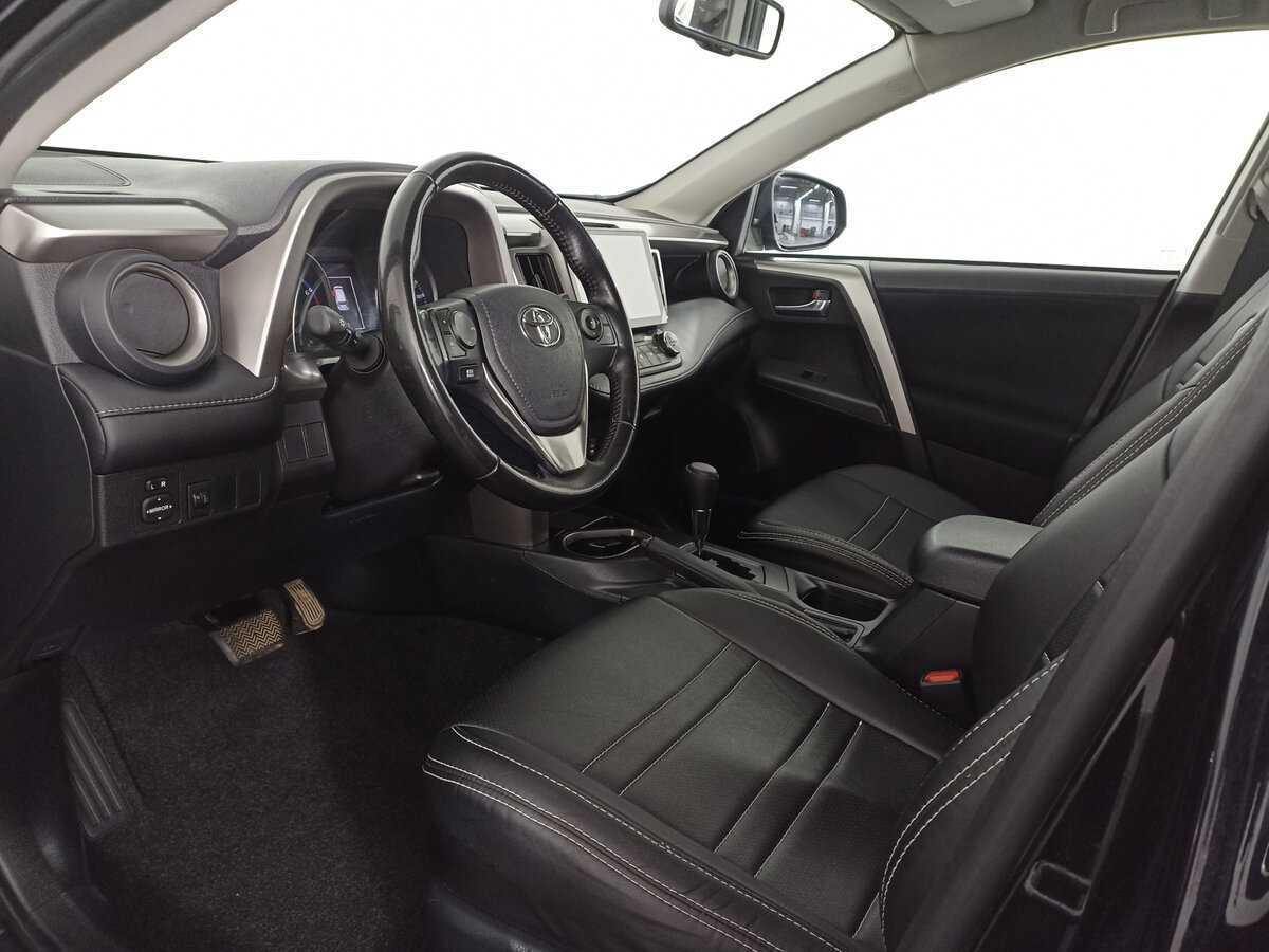 Купить Toyota RAV4, 2019, 70 605 км.. Фото: #15