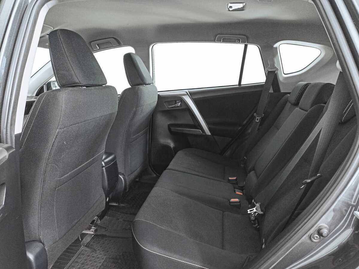 Купить Toyota RAV4, 2015, 61 915 км.. Фото: #10