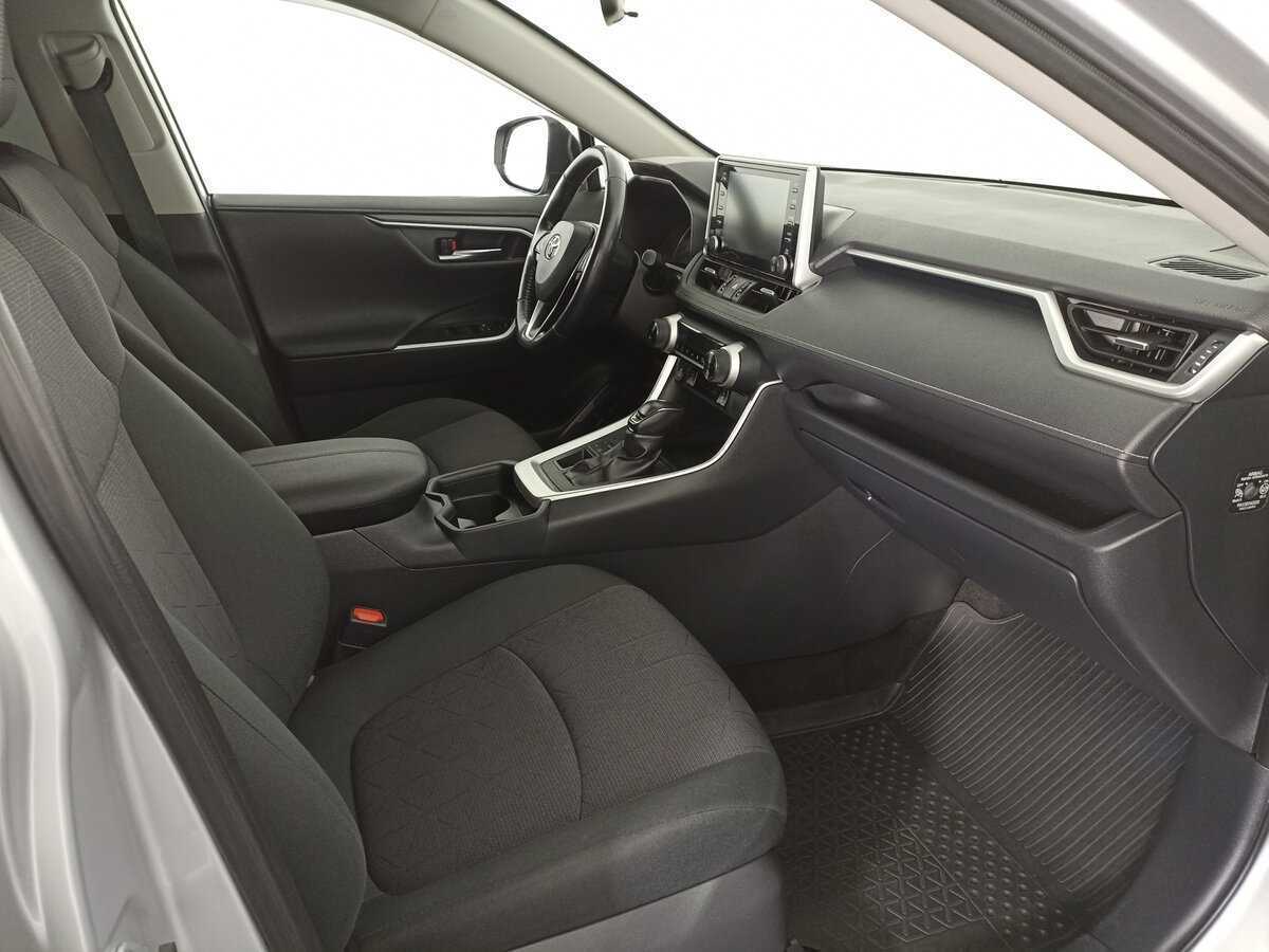 Купить Toyota RAV4, 2019, 118 466 км.. Фото: #10