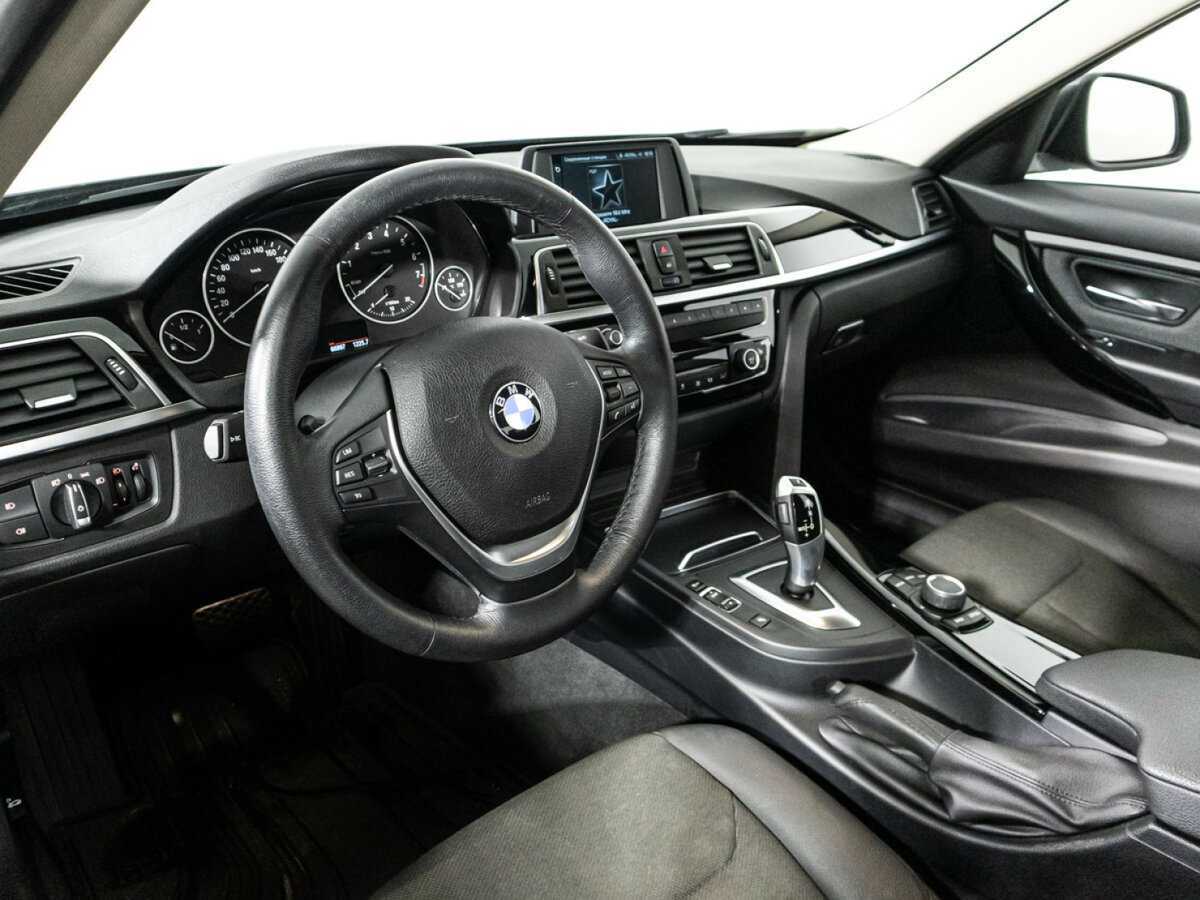 Купить BMW 3 серии, 2018, 65 895 км.. Фото: #10
