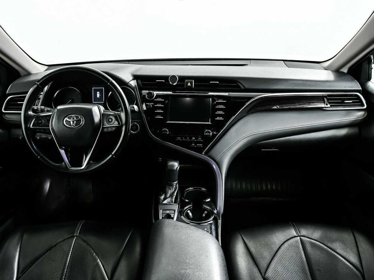 Купить Toyota Camry, 2018, 151 000 км.. Фото: #10