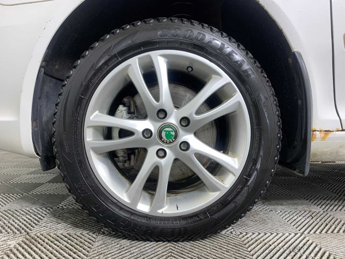 Купить Шкода Октавия, 2012, 150 562 км.. Фото: #9