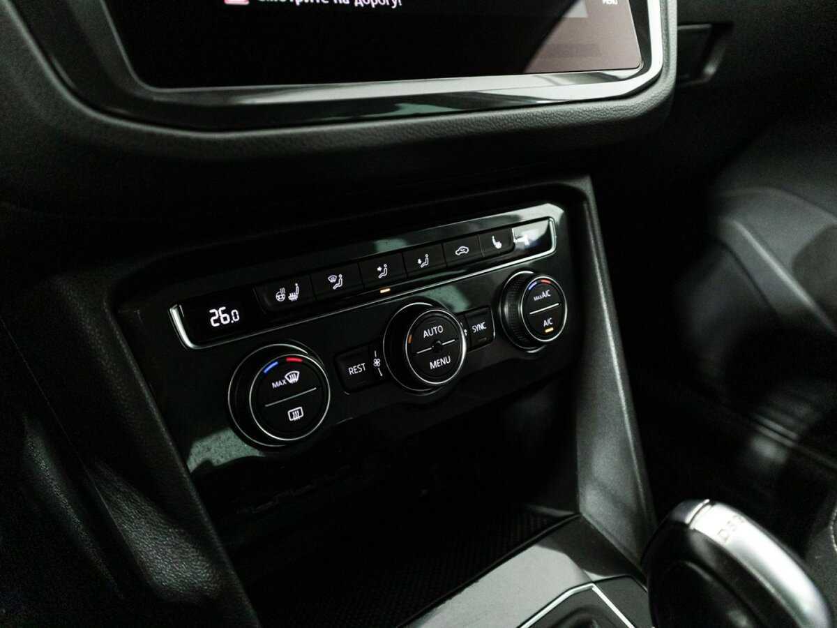 Купить Volkswagen Tiguan, 2018, 94 232 км.. Фото: #16