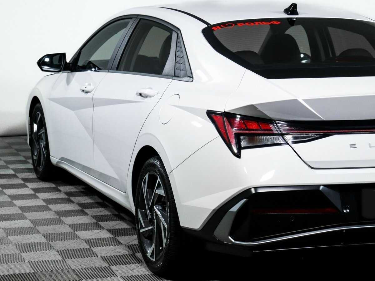 Купить Hyundai Elantra, 2023, 27 783 км.. Фото: #19