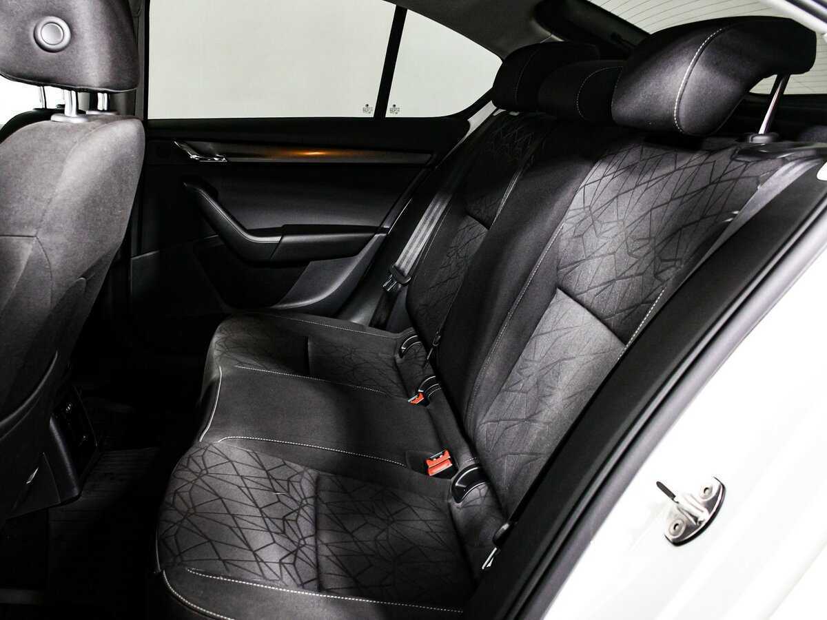 Купить Skoda Octavia, 2019, 80 360 км.. Фото: #10