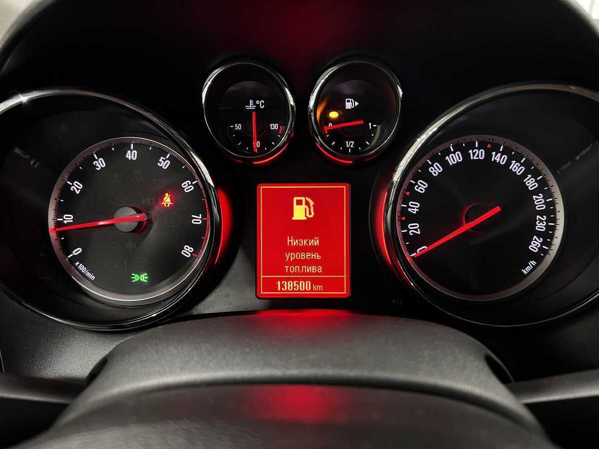 Купить Опель Астра, 2013, 137 218 км.. Фото: #12