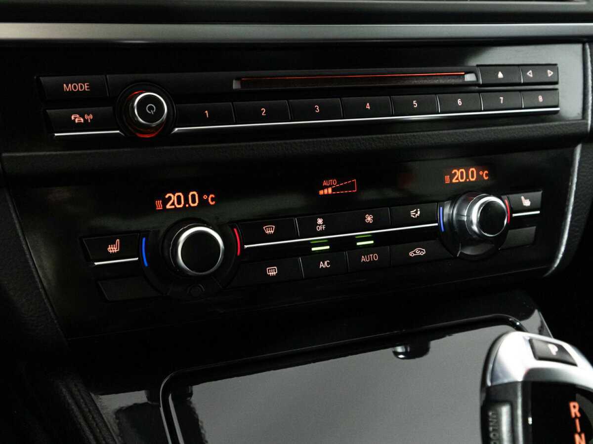 Купить BMW 5 серии, 2016, 140 659 км.. Фото: #18