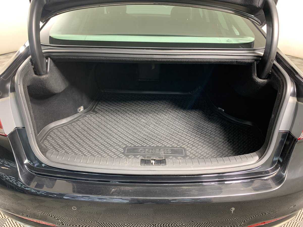 Купить Hyundai Genesis, 2016, 128 490 км.. Фото: #19