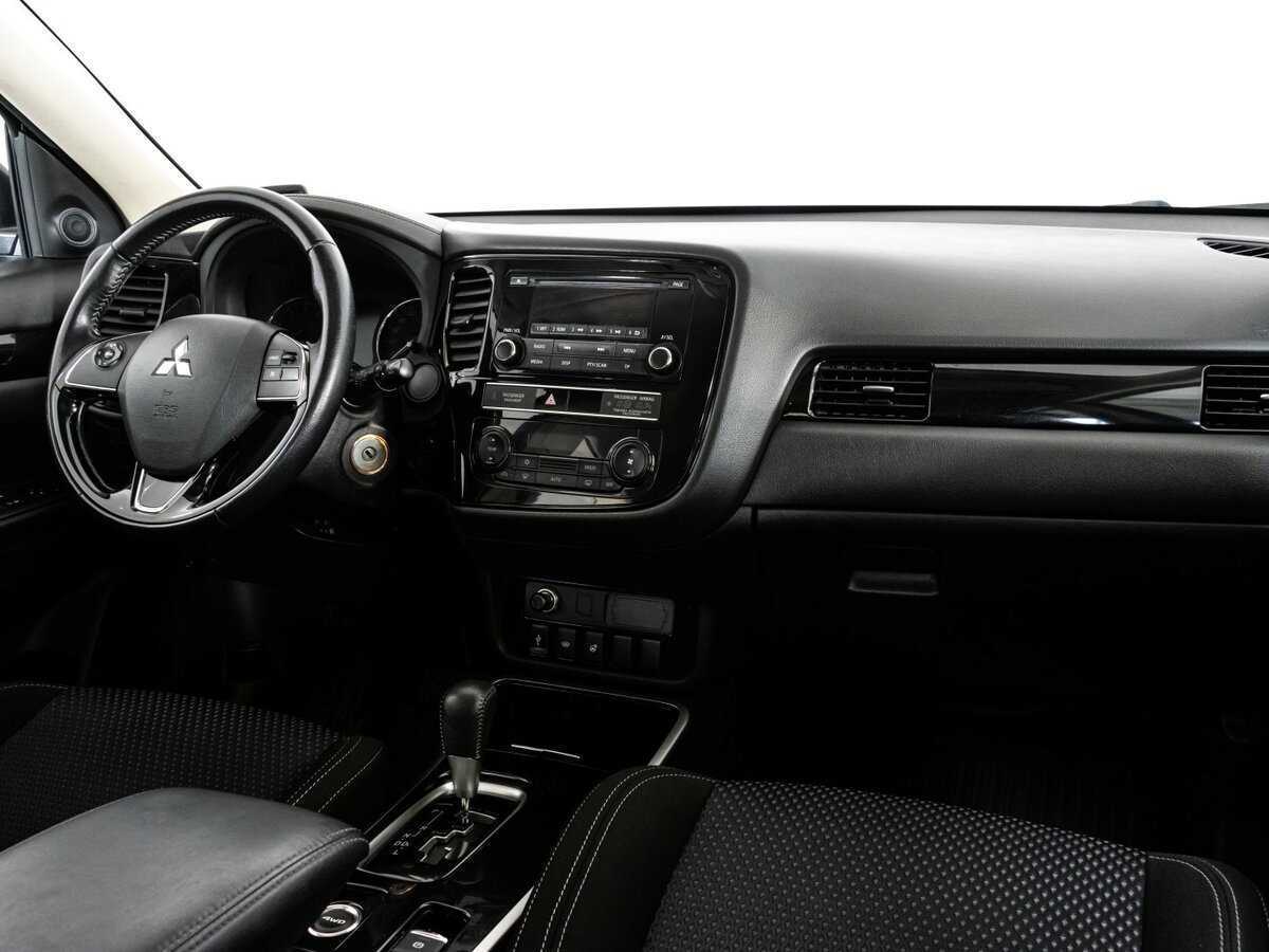 Купить Mitsubishi Outlander, 2018, 126 019 км.. Фото: #6