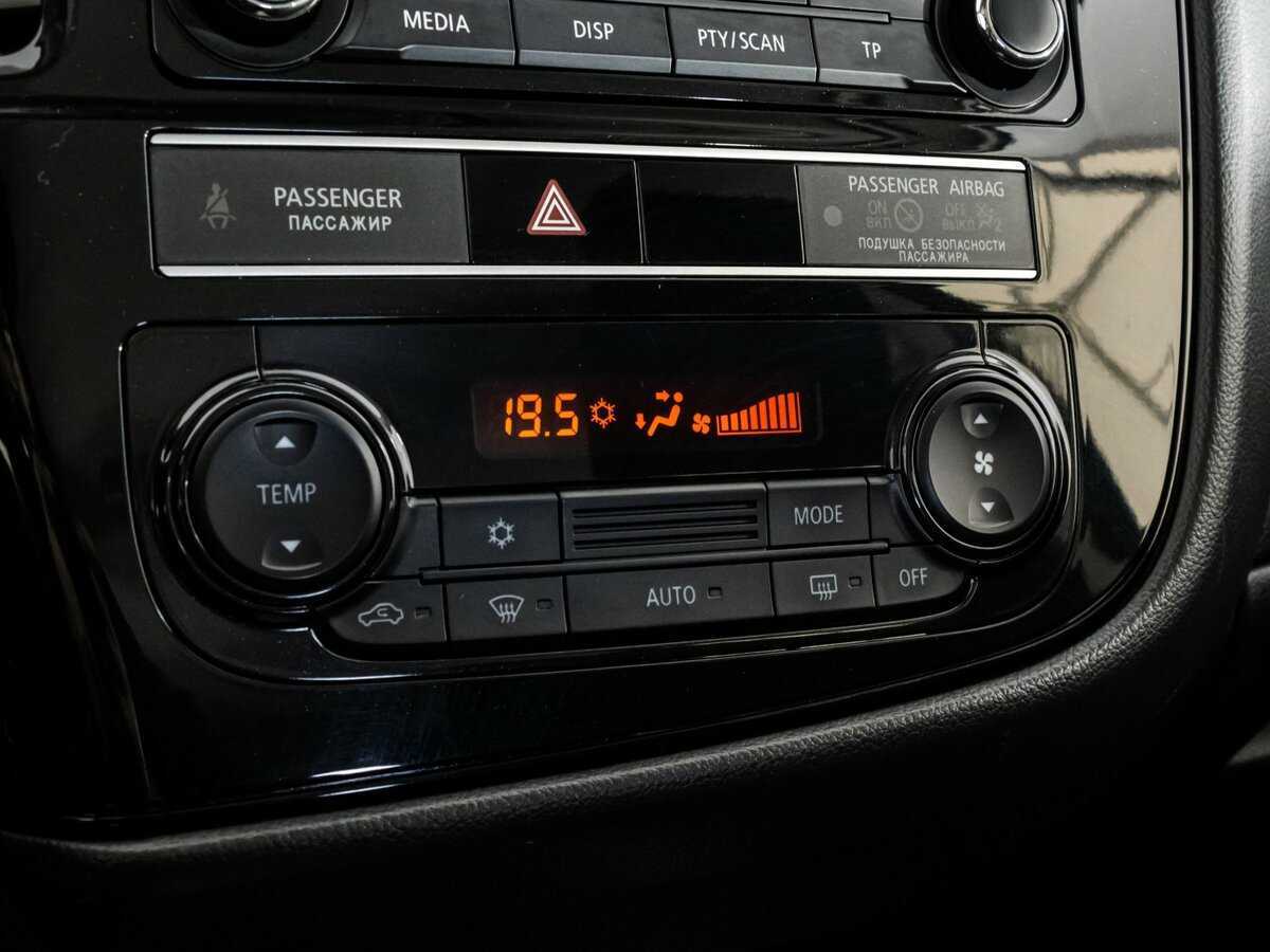 Купить Mitsubishi Outlander, 2018, 126 019 км.. Фото: #11