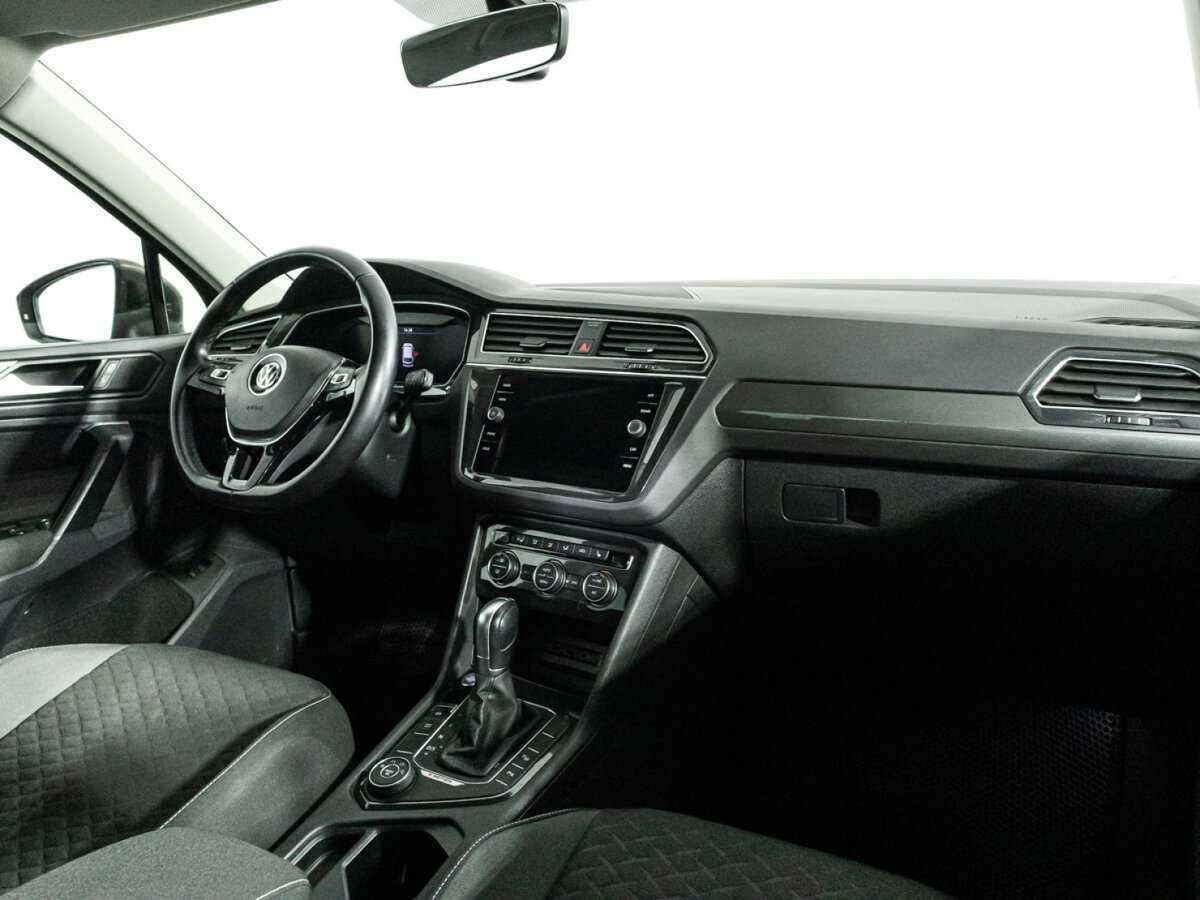 Купить Volkswagen Tiguan, 2018, 117 362 км.. Фото: #8