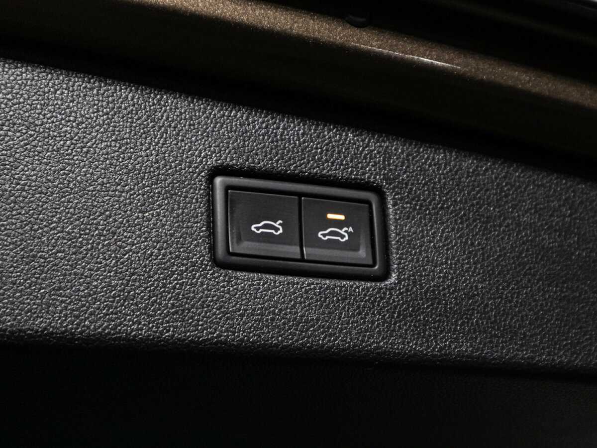 Купить Volkswagen Tiguan, 2018, 117 362 км.. Фото: #15