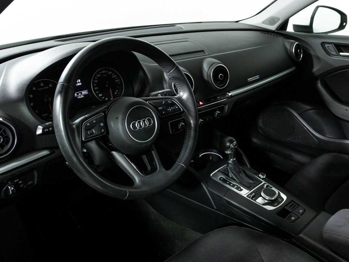 Купить Audi A3, 2019, 53 635 км.. Фото: #10