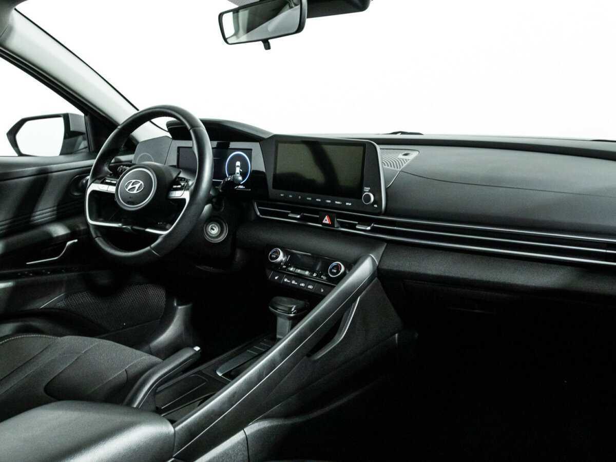 Купить Hyundai Elantra, 2023, 63 825 км.. Фото: #8