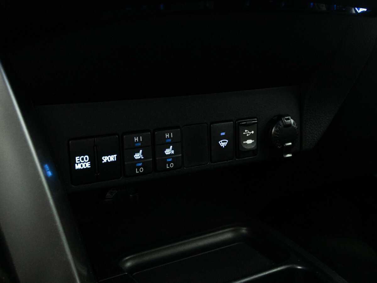 Купить Toyota RAV4, 2016, 88 461 км.. Фото: #16