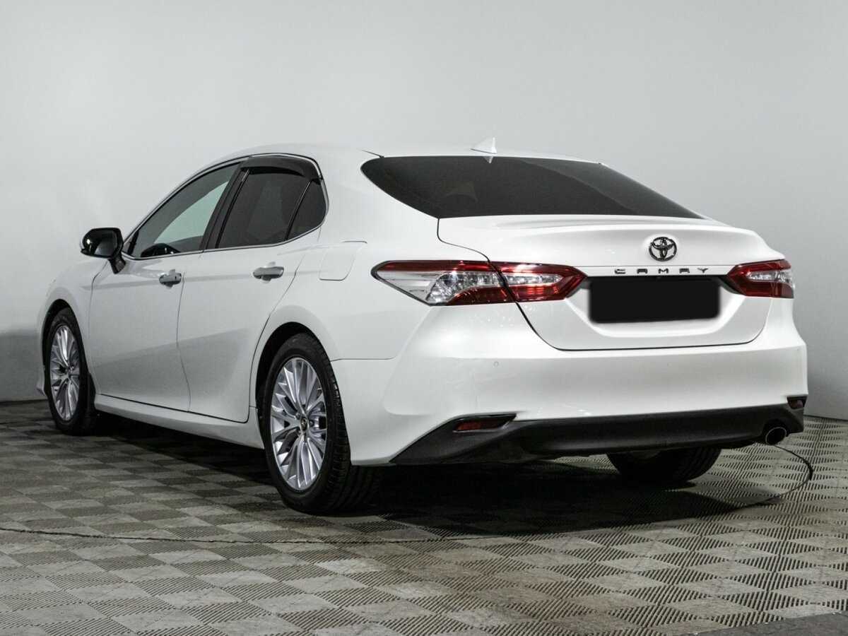 Купить Toyota Camry, 2018, 165 361 км.. Фото: #6