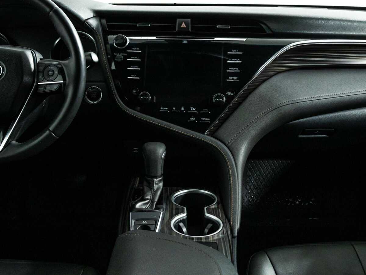 Купить Toyota Camry, 2018, 165 361 км.. Фото: #13