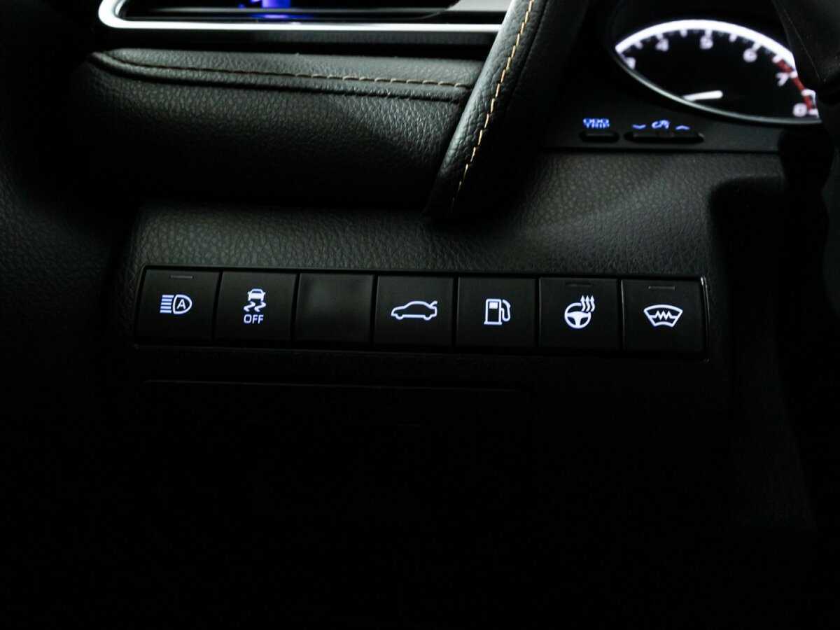 Купить Toyota Camry, 2018, 165 361 км.. Фото: #18