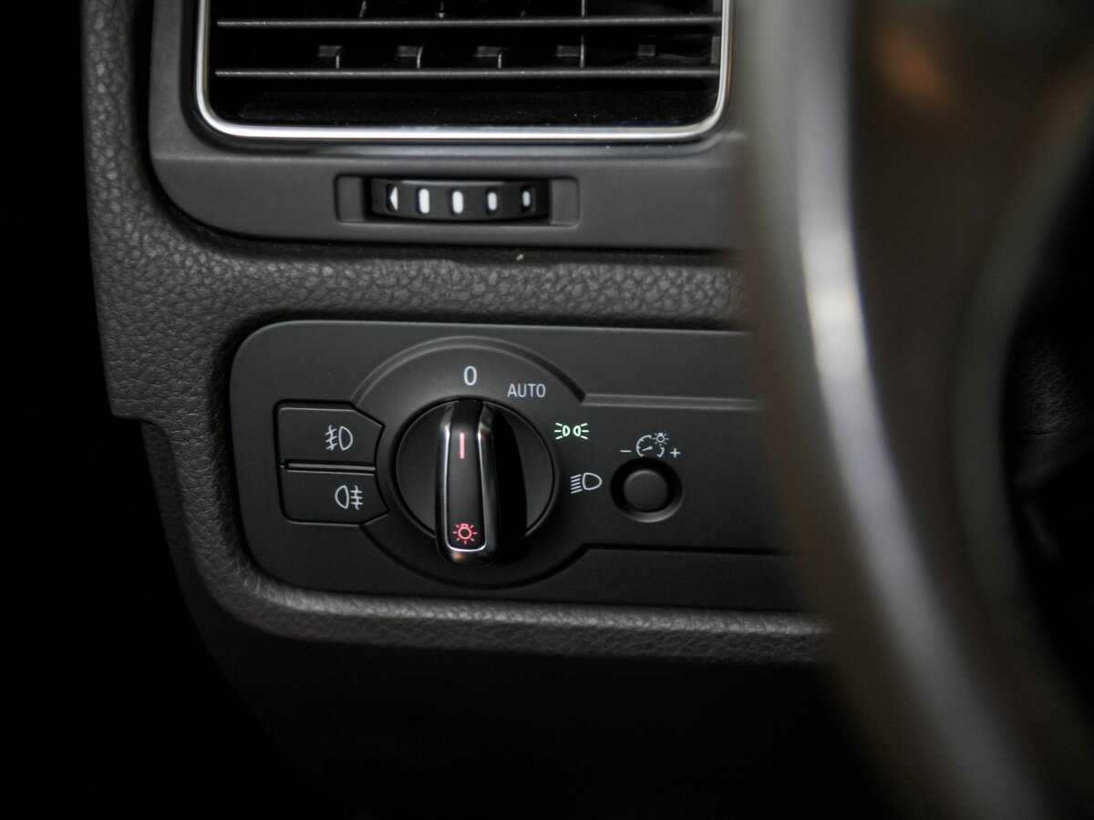 Купить Volkswagen Touareg, 2013, 127 425 км.. Фото: #13