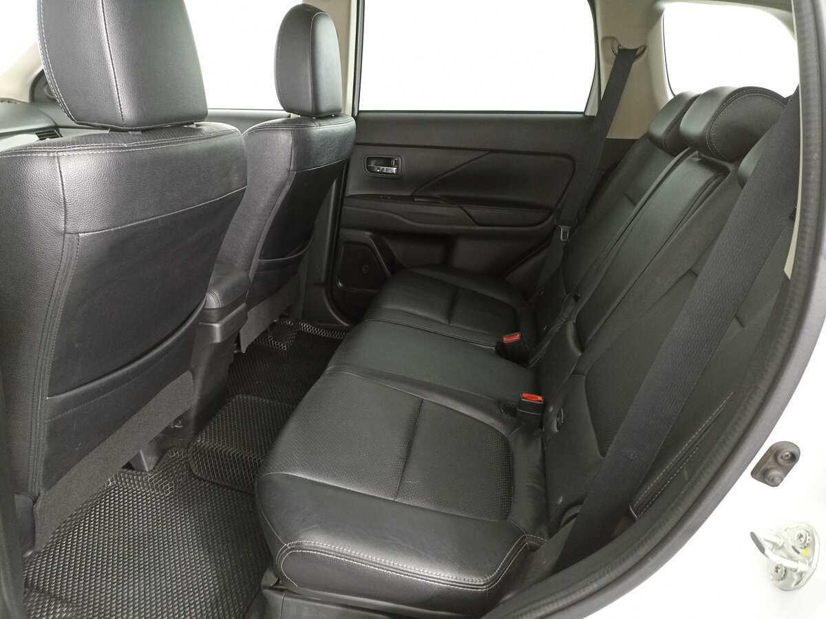 Купить Митсубиши Оутлэндер, 2017, 188 467 км.. Фото: #9